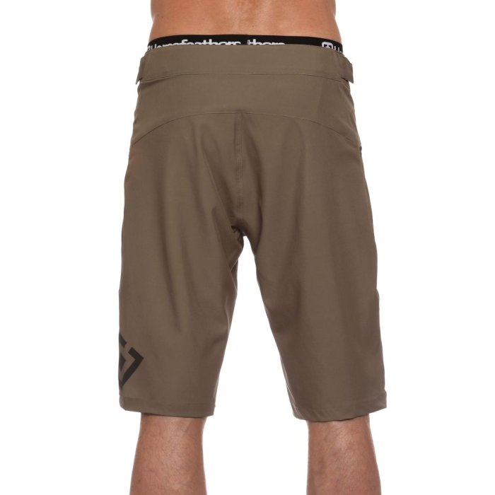 detail VENTURE BIKE SHORTS (ermine)