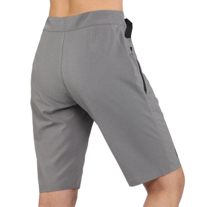detail RUTH BIKE SHORTS (titanium)