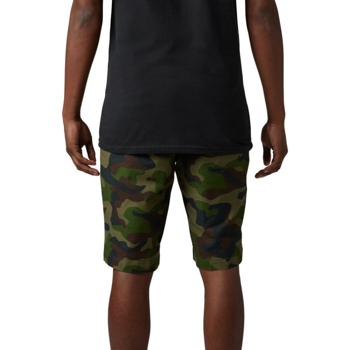 detail Pánské šortky Fox Essex Camo Short 2.0 Green Camo