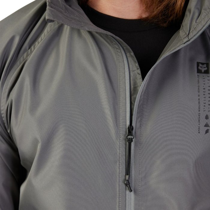 detail Pánská bunda Fox Base Over Windbreaker Pewter