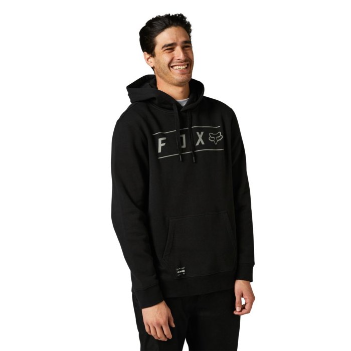 detail Pinnacle Pullover Fleece
