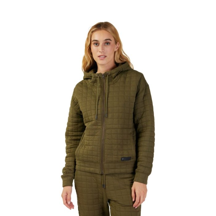 detail W Quilted Fleece Zip